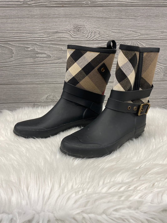 Boots Rain By Burberry  Size: 8