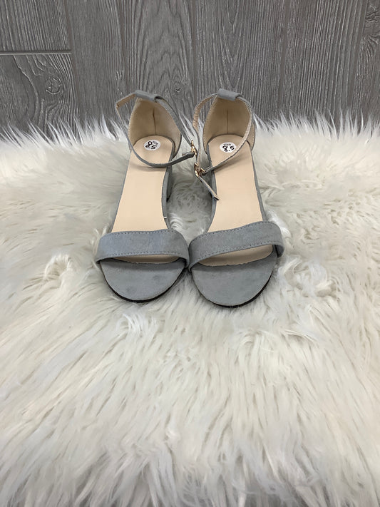 Shoes Heels Block By Clothes Mentor  Size: 8.5