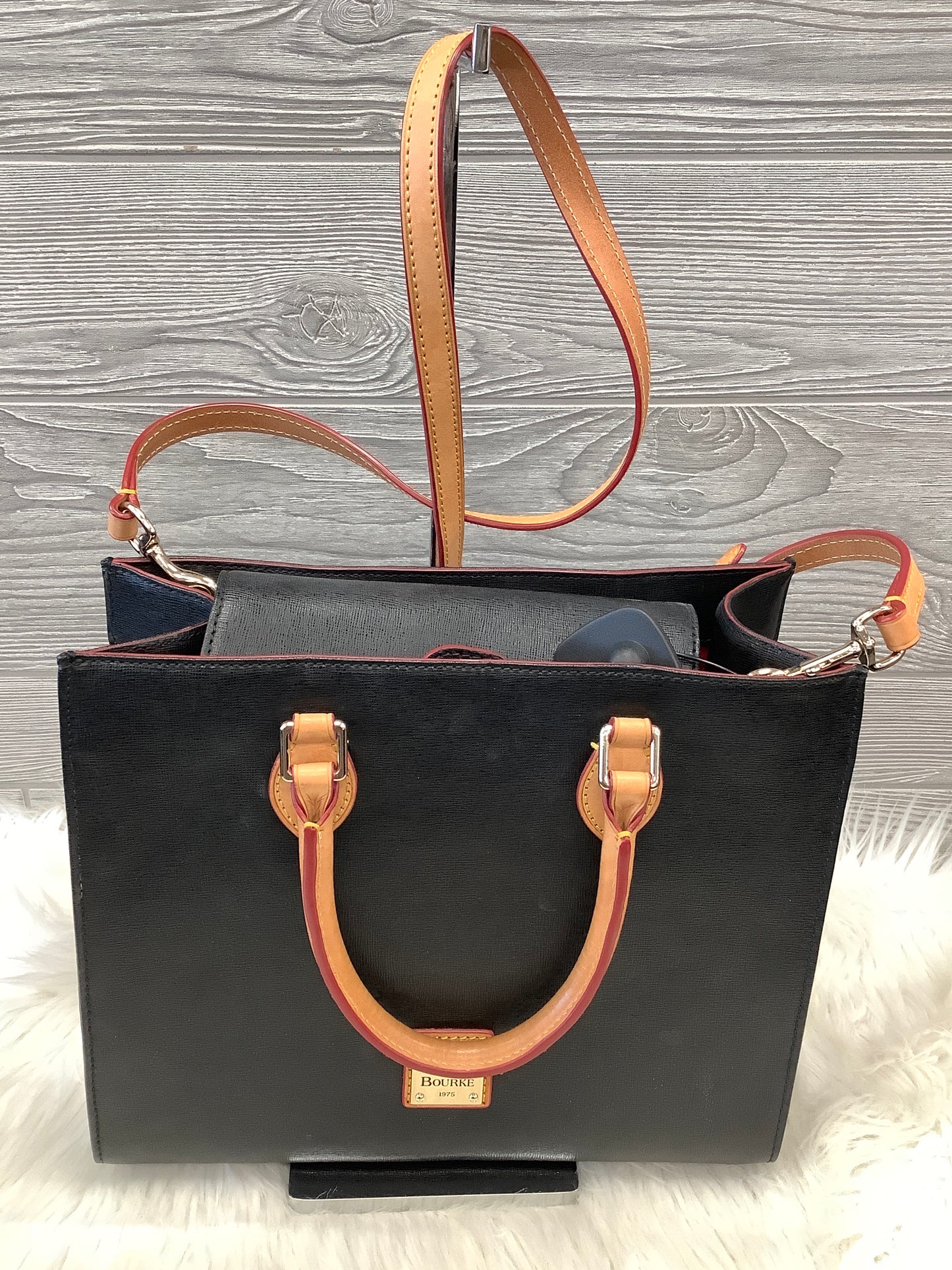 Handbag Designer By Dooney And Bourke  Size: Medium