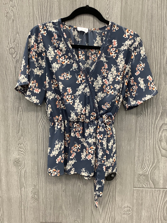 Blouse Short Sleeve By Sienna Sky  Size: S