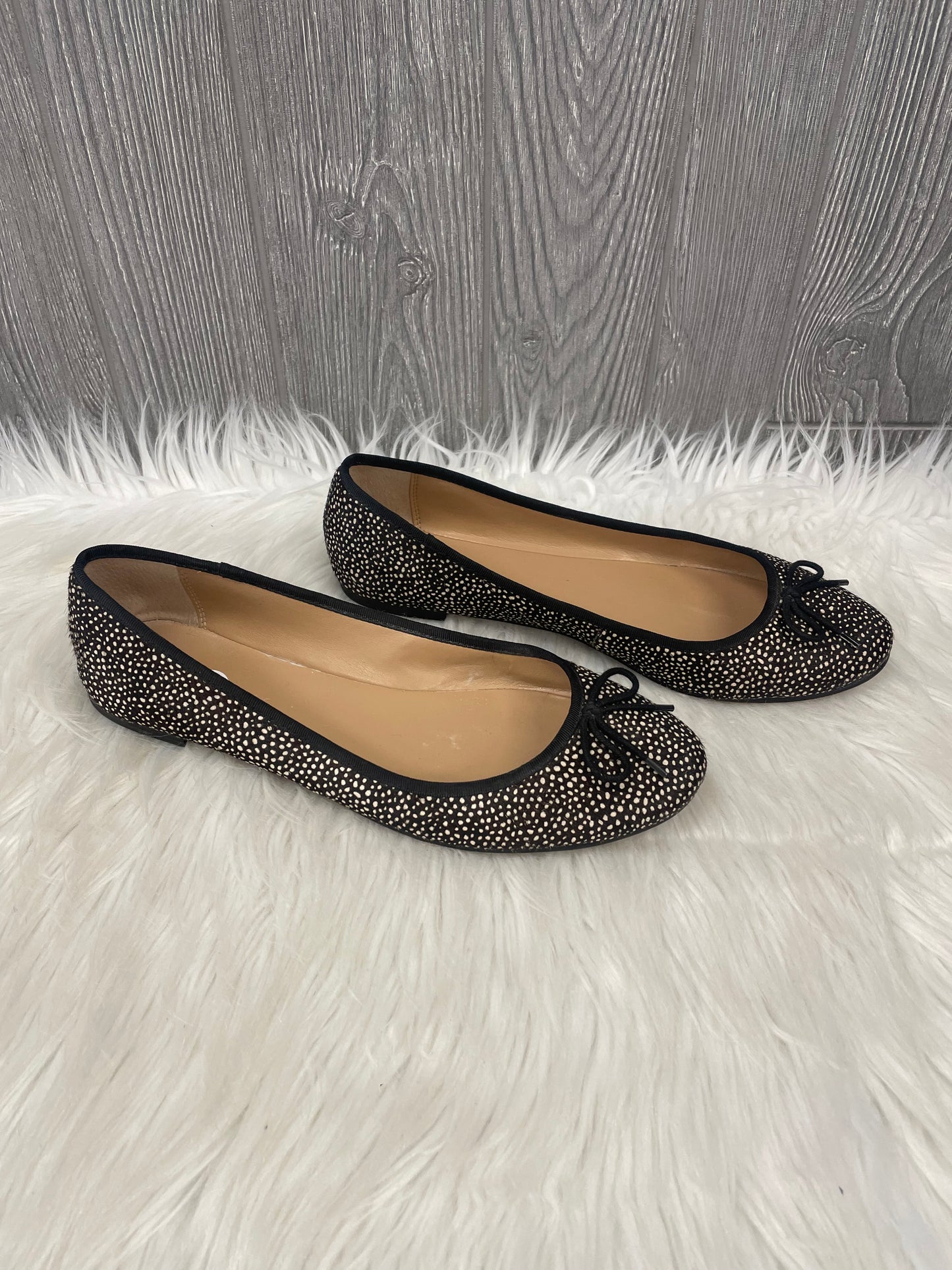 Shoes Flats Ballet By Banana Republic  Size: 10