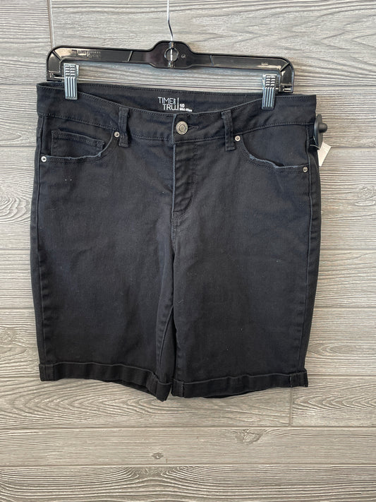 Shorts By Time And Tru  Size: 10