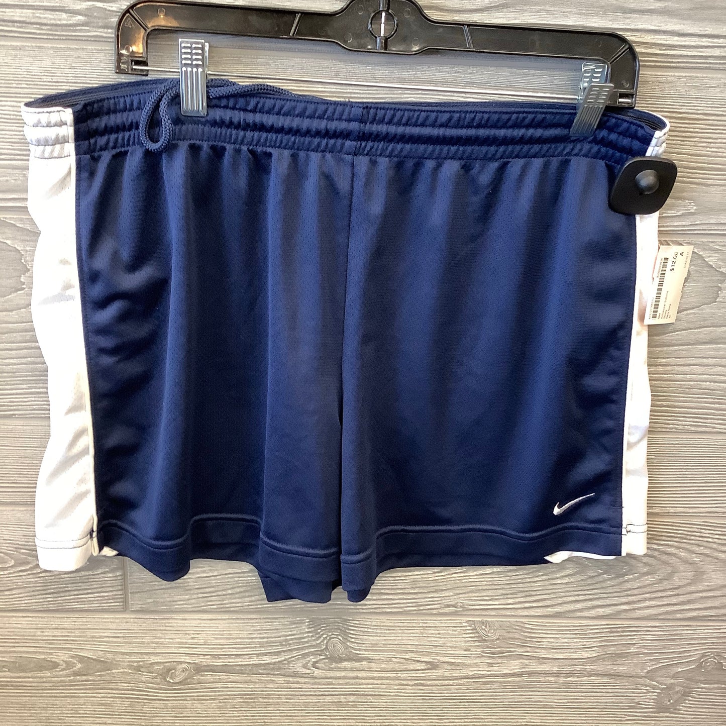 ACTIVEWEAR BOTTOMS SHORTS SIZE XL BY NIKE